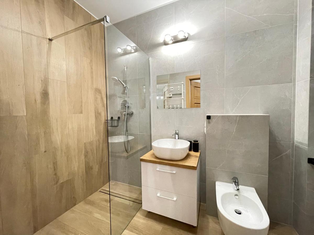 Superior Laguna Beskidow 3 Rooms! Sauna&Gym! Air Condition! Zarzecze  Exterior foto